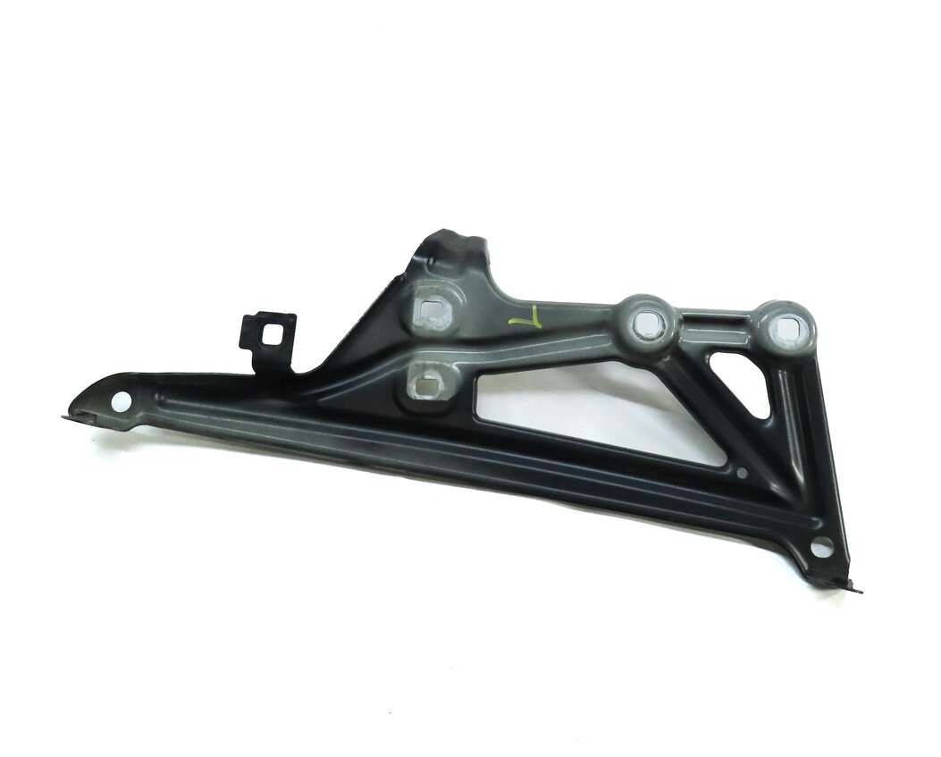 Thumbnail 2: 2016 BMW X1 (F48) FRONT LEFT DRIVER FENDER MOUNT BRACKET (BLACK SAPPHIRE)