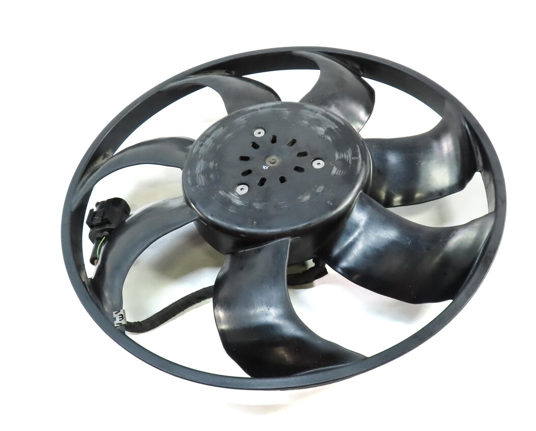Thumbnail 2: 16-21 MINI COOPER CLUBMAN COUNTRYMAN / BMW X1 X2 (F39 F48) RADIATOR COOLING FAN