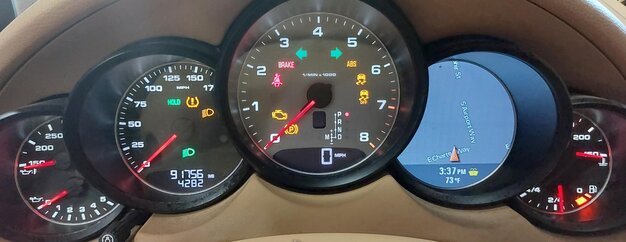 Thumbnail 3: 11-12 PORSCHE CAYENNE 958 4.8L NON-TURBO SPEEDOMETER COMPASS NAVIGATION MPH 92k