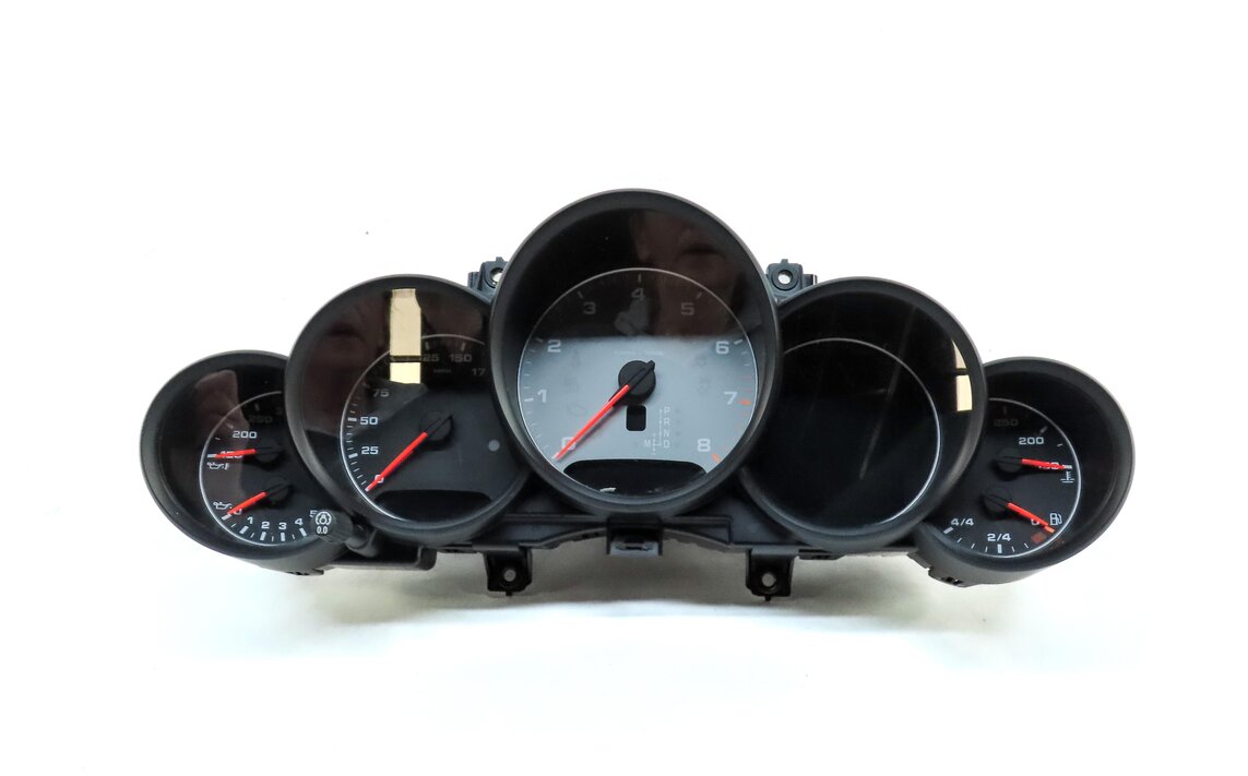 Thumbnail 4: 11-12 PORSCHE CAYENNE 958 4.8L NON-TURBO SPEEDOMETER COMPASS NAVIGATION MPH 92k