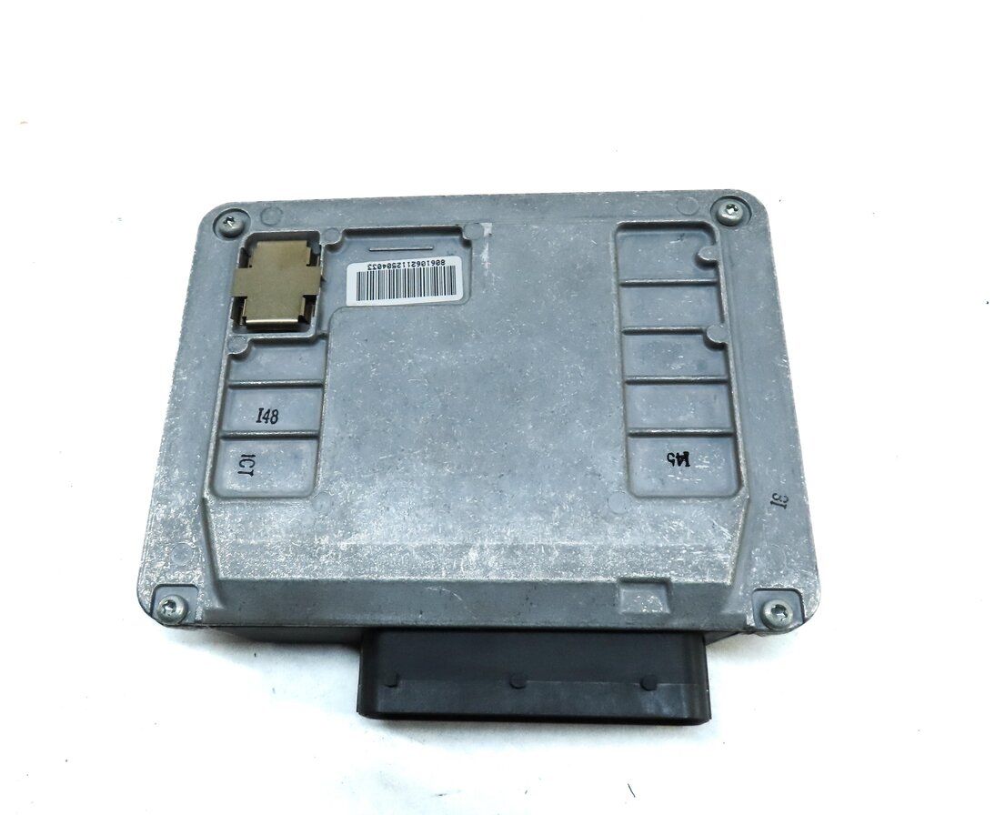 Thumbnail 4: 2011 PORSCHE CAYENNE (958) 4.8L NON-TURBO DIFFERENTIAL LOCK CONTROL MODULE