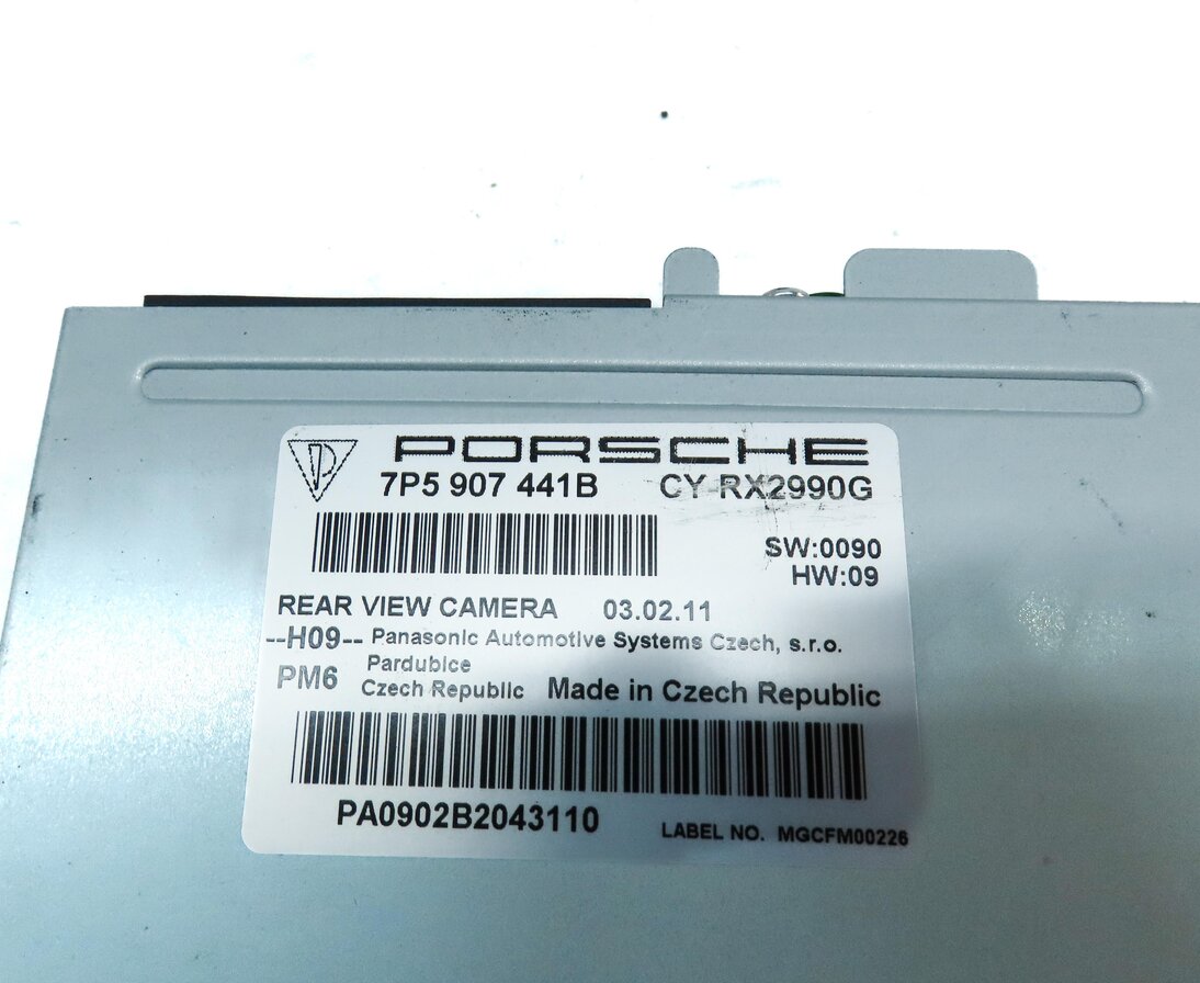 Thumbnail 3: 2011-2016 PORSCHE CAYENNE (958) REARVIEW CAMERA CONTROL MODULE