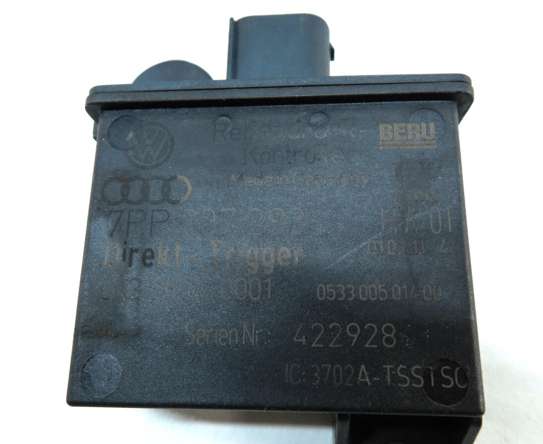 Thumbnail 5: 2011 PORSCHE CAYENNE 958 TIRE PRESSURE MONITORING TPMS TRANSMITTER ANTENNA SET 4