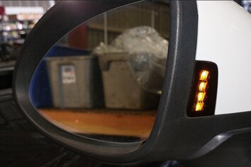 Thumbnail 2: 11-14 PORSCHE CAYENNE (958) LEFT P-FOLD AUTODIM BLIND SPOT MIRROR (SAND WHITE)