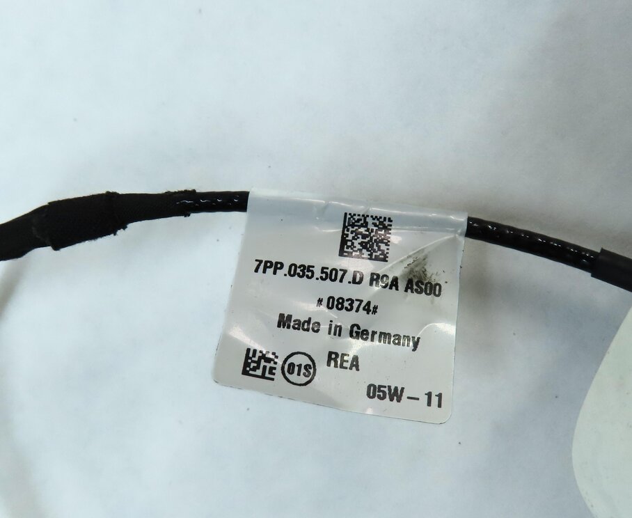 Thumbnail 6: 11-18 PORSCHE CAYENNE PANAMERA (958 970 G1) RADIO SHARK FIN ANTENNA (SAND WHITE)
