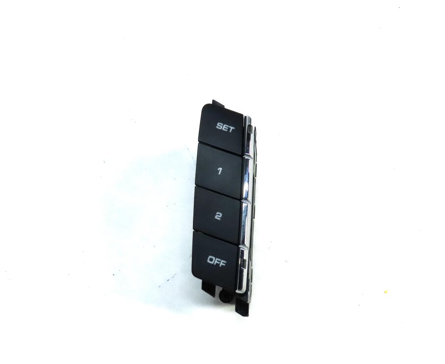 Thumbnail 2: 2011 PORSCHE CAYENNE (958) FRONT RIGHT PASSENGER SEAT MEMORY SWITCH 7P5959561A
