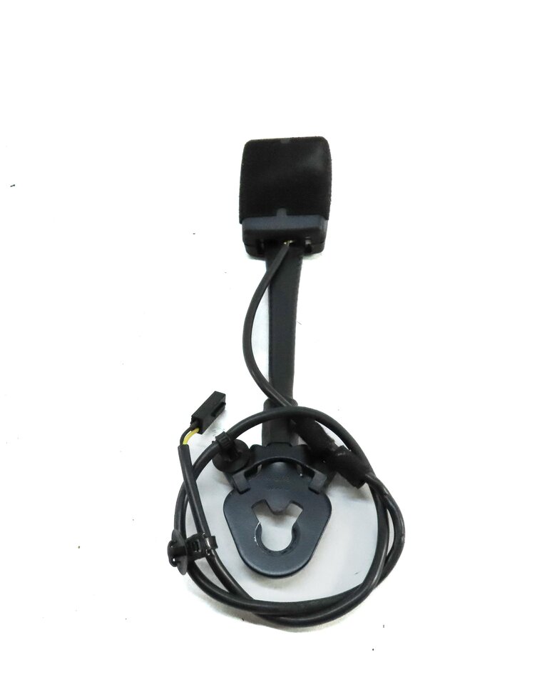 Thumbnail 3: 2011-2018 PORSCHE CAYENNE MACAN (958 95B) LEFT DRIVER SEATBELT BUCKLE RECEIVER
