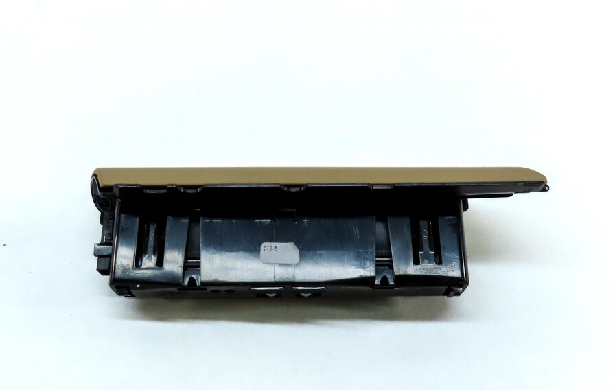 Thumbnail 3: 2011 PORSCHE CAYENNE (958) REAR RIGHT DOOR SLIDE OUT STORAGE CUBBY (BEIGE)