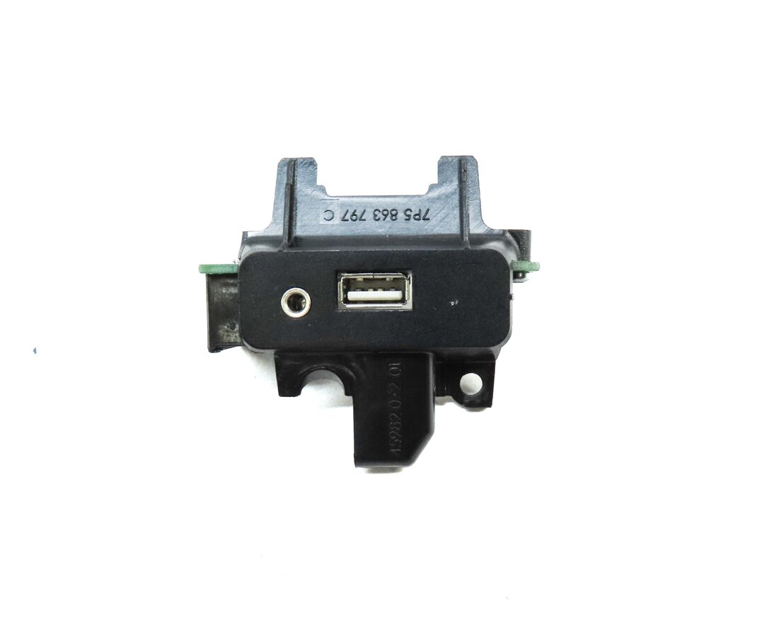 Thumbnail 3: 2011 PORSCHE CAYENNE (958) RADIO STEREO AUX IN JACK w/ USB 7PP035727B