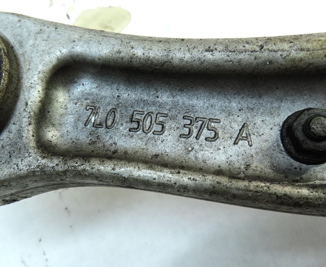 Thumbnail 6: 2011-2015 PORSCHE CAYENNE (958) RIGHT PASSENGER REAR CONTROL ARM SET 4