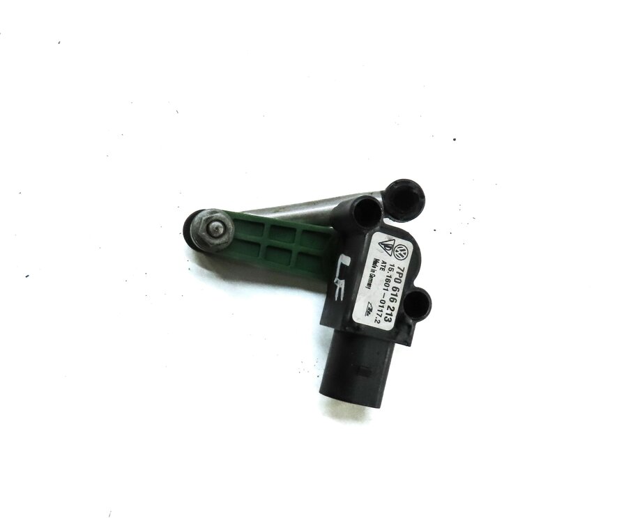 2011 PORSCHE CAYENNE (958) FRONT LEFT SUSPENSION HEIGHT LEVEL SENSOR 7P0616213