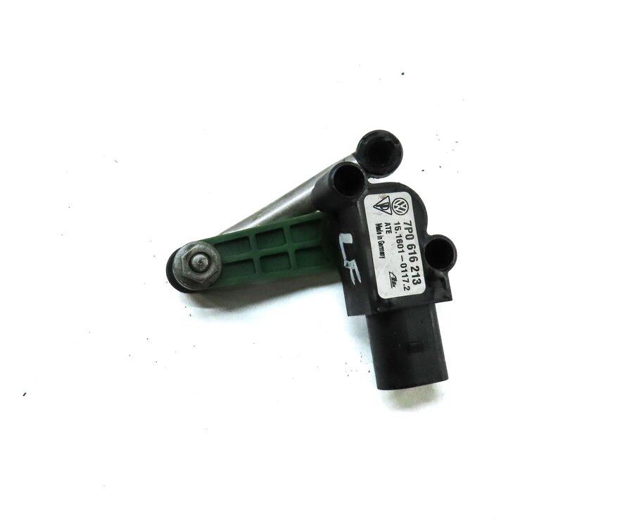 Thumbnail 2: 2011 PORSCHE CAYENNE (958) FRONT LEFT SUSPENSION HEIGHT LEVEL SENSOR 7P0616213