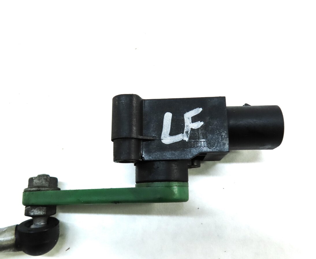 Thumbnail 4: 2011 PORSCHE CAYENNE (958) FRONT LEFT SUSPENSION HEIGHT LEVEL SENSOR 7P0616213