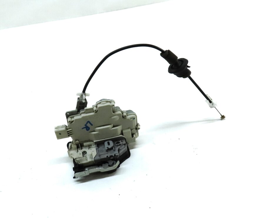 Thumbnail 1: 2009-2018 AUDI PORSCHE A4 S4 Q5 CAYENNE PANAMERA - LEFT REAR DOOR LOCK LATCH