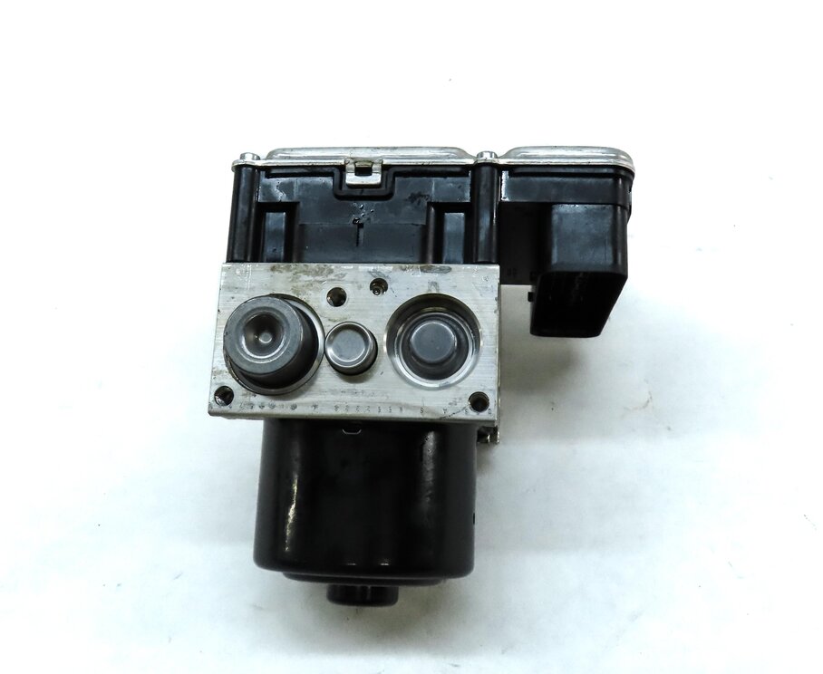 Thumbnail 3: 2011-2012 PORSCHE CAYENNE (958) ABS ANTI LOCK BRAKE PUMP w/ MODULE
