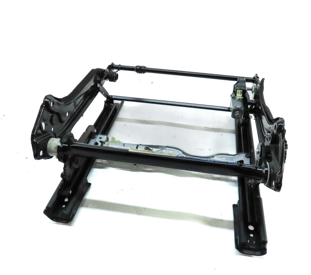 08-14 MB C230 C250 C300 C63 (W204) RIGHT FRONT PASSENGER SEAT TRACK w/ MOTORS