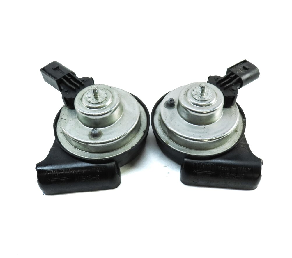Thumbnail 4: 08-18 MERCEDES C E GLK CLS CLASS (C218 W204 W212 X204) HIGH & LOW TONE HORN SET