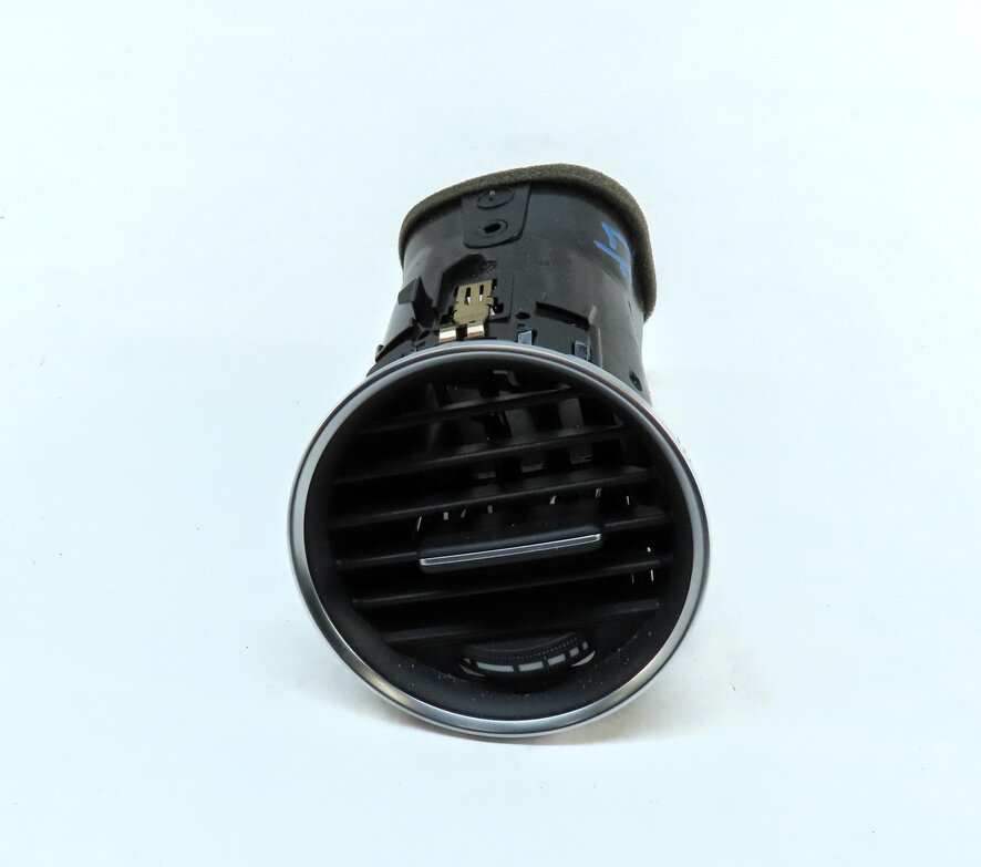 Thumbnail 2: 13 MERCEDES C250 (W204) FRONT LEFT OUTER DRIVER HVAC A/C HEATER AIR VENT (BLACK)
