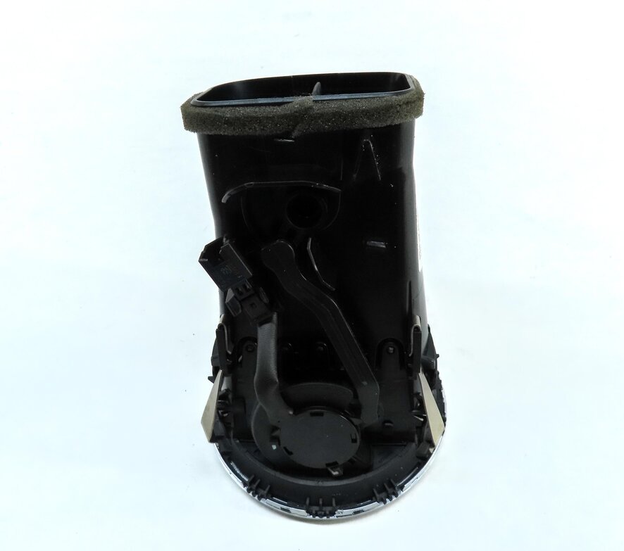 Thumbnail 4: 13 MERCEDES C250 (W204) FRONT LEFT OUTER DRIVER HVAC A/C HEATER AIR VENT (BLACK)