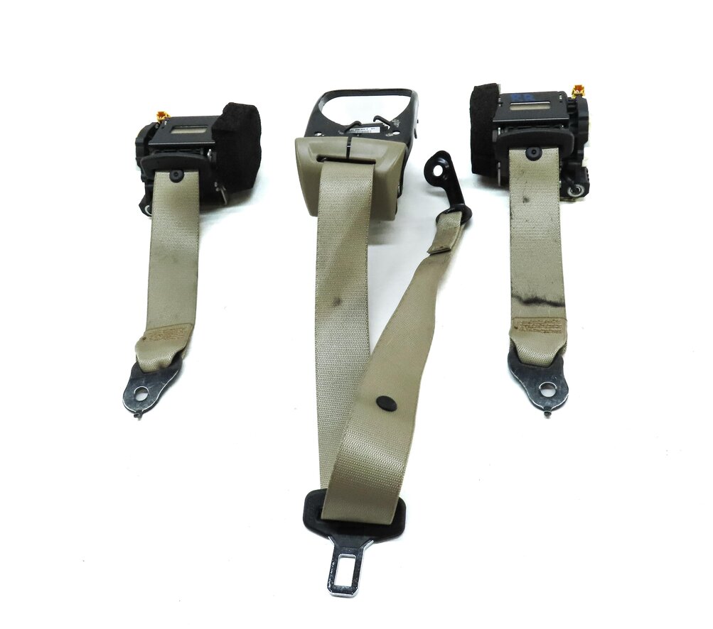 Thumbnail 2: 13 MERCEDES C250 (W204) REAR LEFT RIGHT & CENTER SEATBELT RETRACTOR SET3 (BEIGE)
