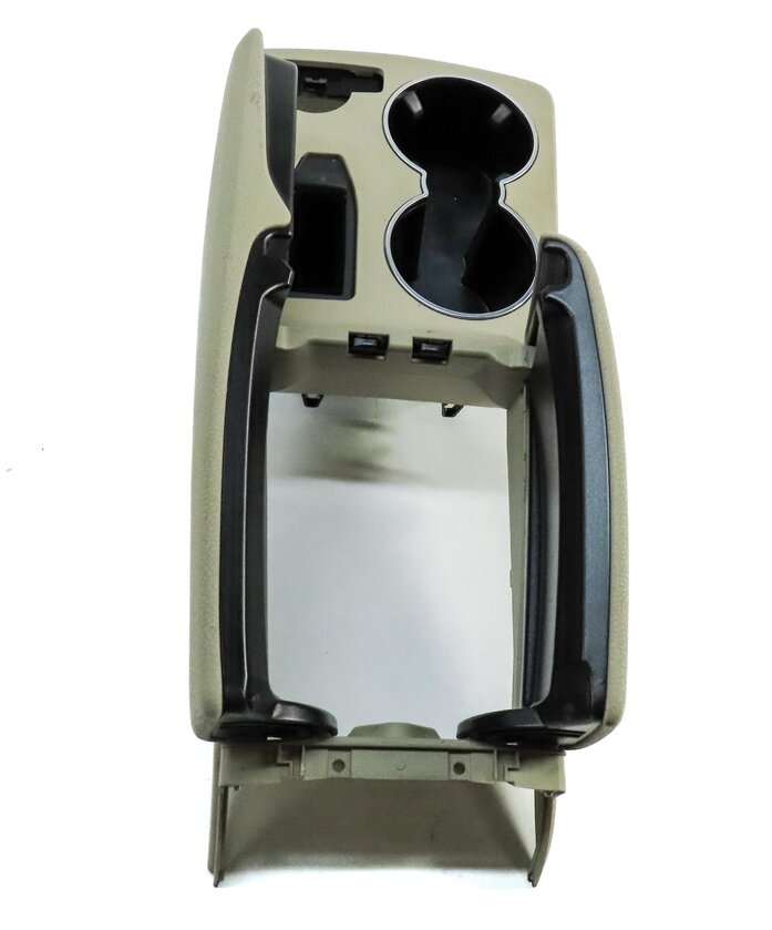 Thumbnail 8: 12-15 MERCEDES C-CLASS (W204) FRONT CENTER CONSOLE ARMREST COMPARTMENT (BEIGE)
