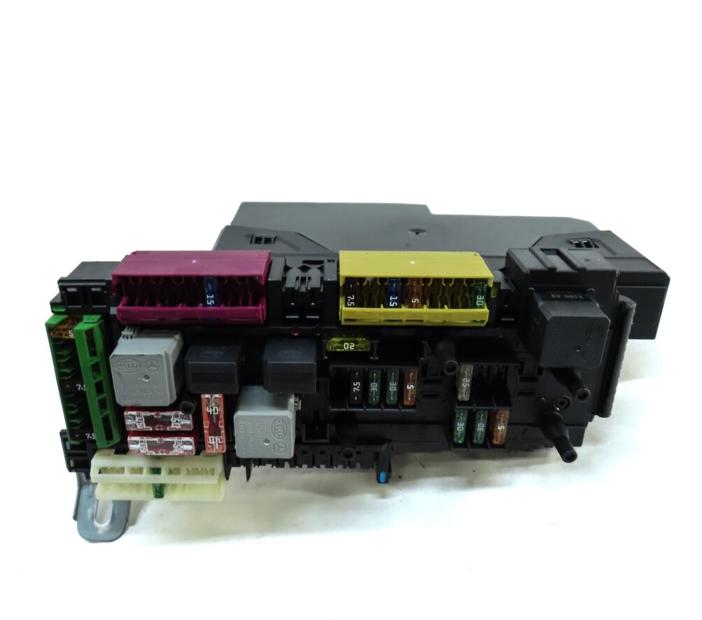 Thumbnail 5: 2011-2015 MERCEDES C-CLASS (W204) REAR SIGNAL ACQUISITION CONTROL MODULE SAM