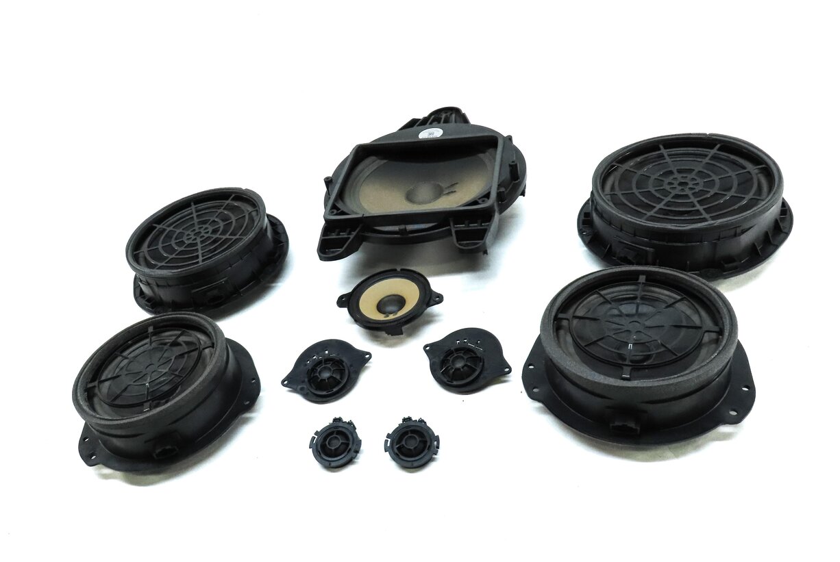 Thumbnail 2: 2017 AUDI A4 (B9 8W) RADIO STEREO AUDI AUDIO SUB SUBWOOFER TWEETER SPEAKER SET10