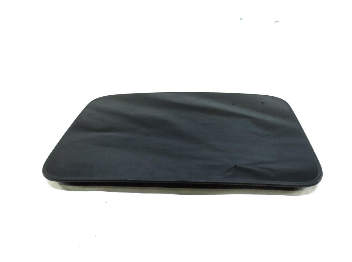 Thumbnail 3: 2017-2020 AUDI A4 (B9 8W) SUNROOF GLASS SUN ROOF GLASS WINDOW