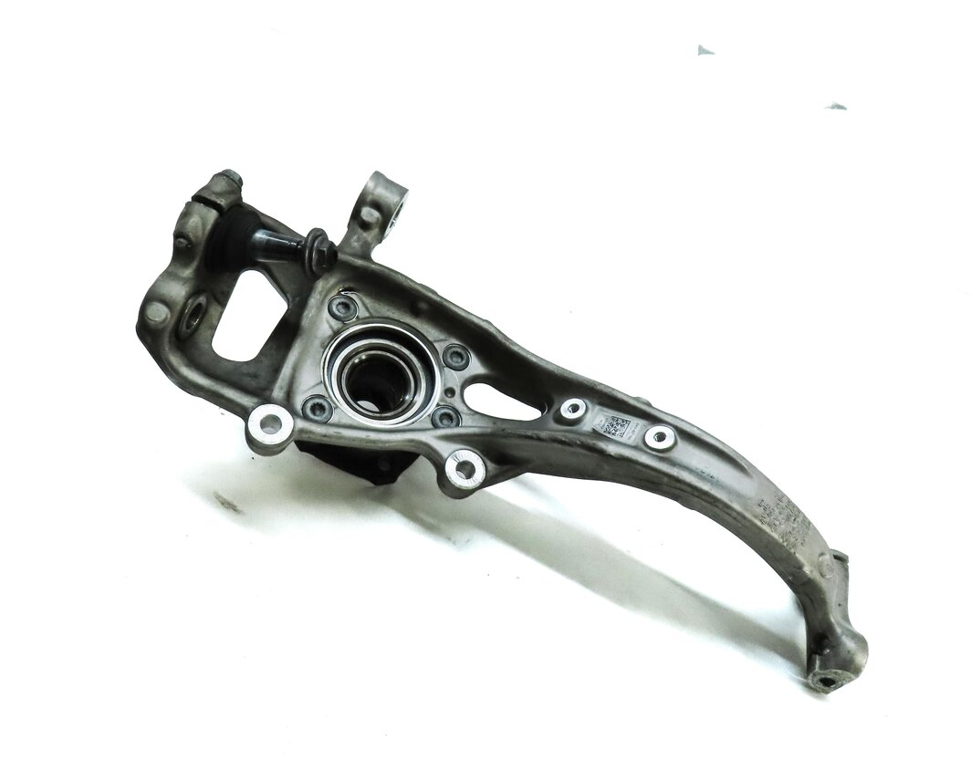 17-19 AUDI A4 A5 ALLROAD S5 (B9 8W 8WS F5) FRONT RIGHT PASSENGER SPINDLE KNUCKLE