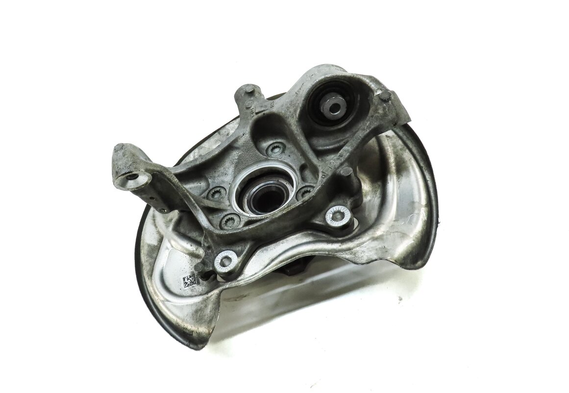 Thumbnail 3: 2017-2019 AUDI A4 A5 S5 (B9 8W 8W6) AWD REAR RIGHT PASSENGER SPINDLE KNUCKLE HUB