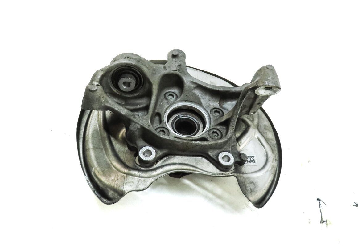 2017-2019 AUDI A4 A5 S5 (B9 8W 8W6) AWD REAR LEFT DRIVER SPINDLE KNUCKLE HUB