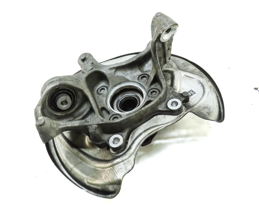 Thumbnail 3: 2017-2019 AUDI A4 A5 S5 (B9 8W 8W6) AWD REAR LEFT DRIVER SPINDLE KNUCKLE HUB
