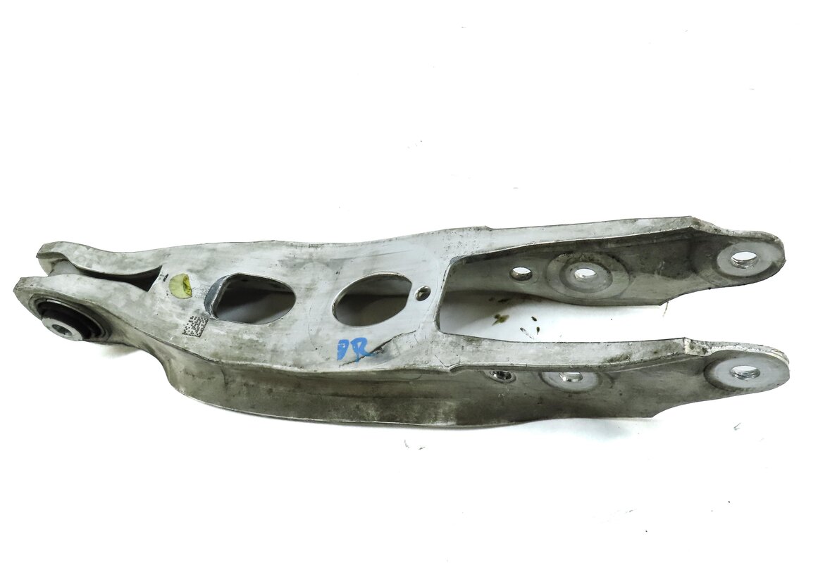 Thumbnail 16: 2017-2019 AUDI A4 ALLROAD (B9 8W) REAR RIGHT PASSENGER CONTROL ARM SET