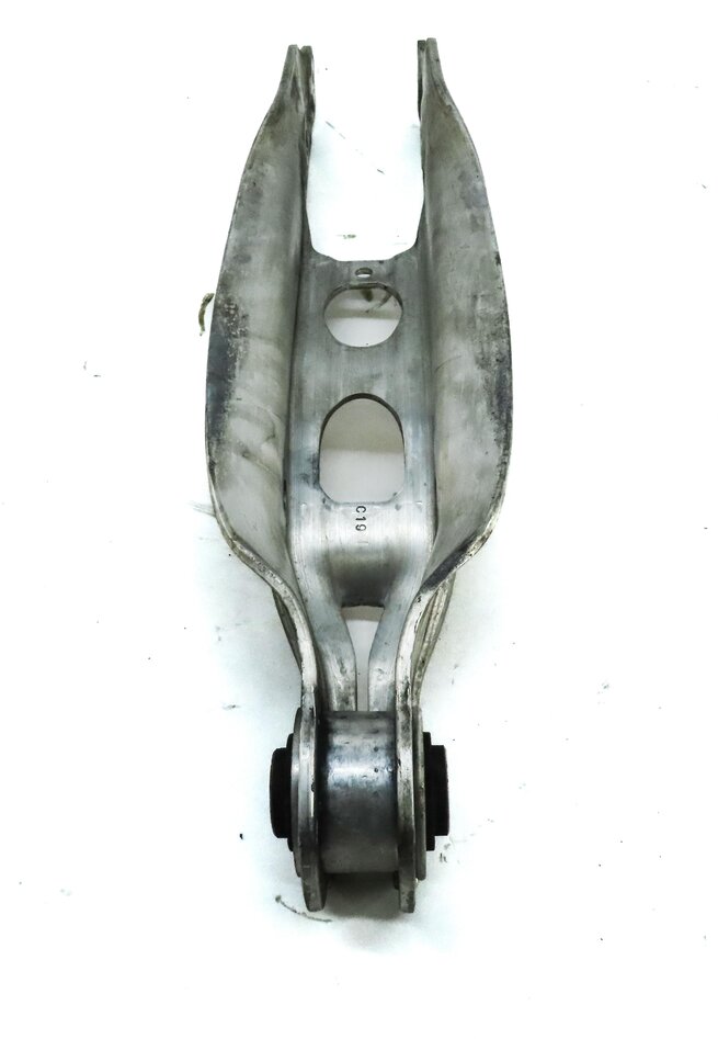 Thumbnail 17: 2017-2019 AUDI A4 ALLROAD (B9 8W) REAR RIGHT PASSENGER CONTROL ARM SET