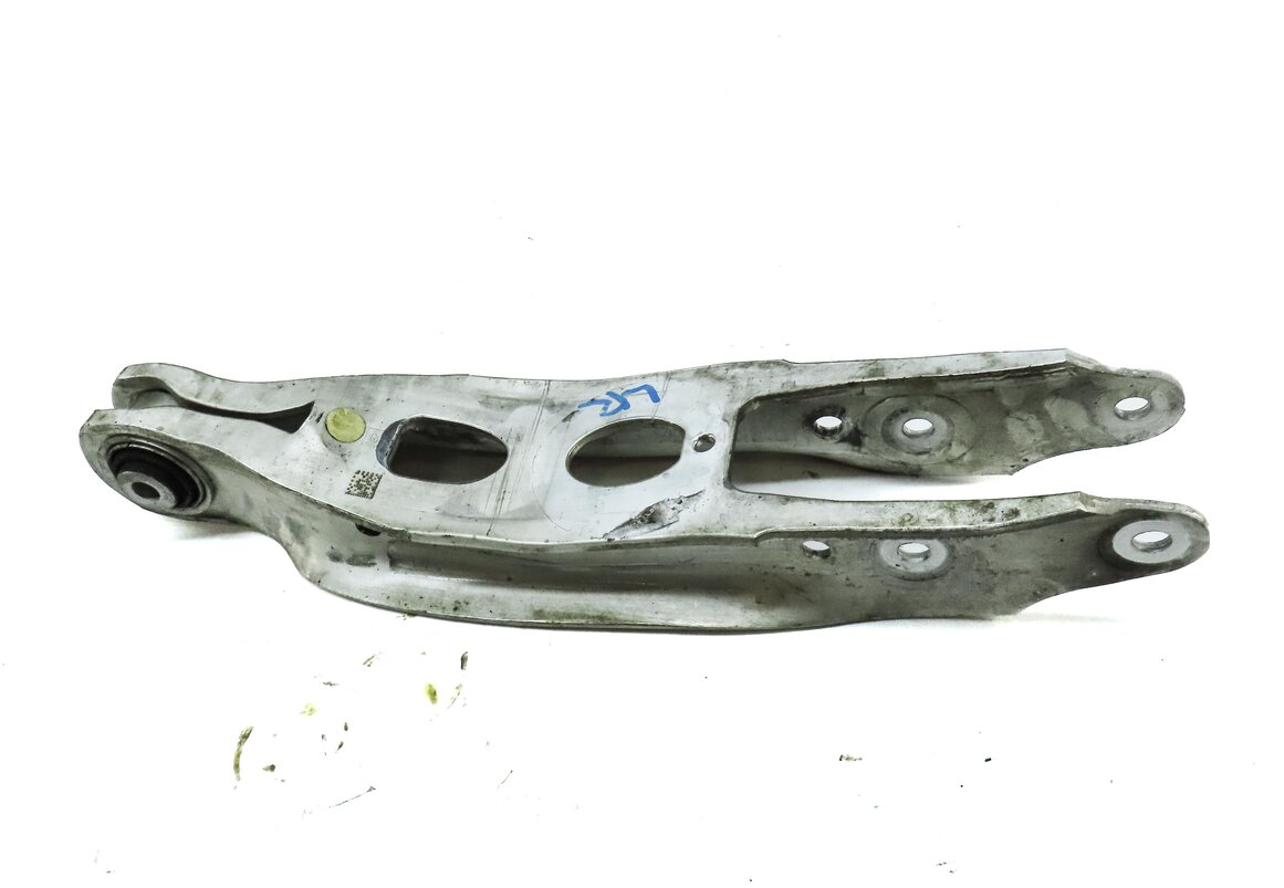 Thumbnail 14: 2017-2019 AUDI A4 ALLROAD (B9 8W) LEFT DRIVER REAR CONTROL ARM SET