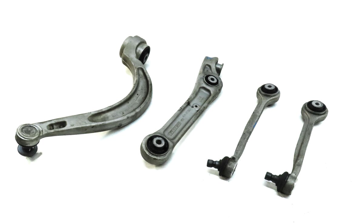 Thumbnail 1: 2017-2019 AUDI A4 ALLROAD (B9 8W) FRONT RIGHT PASSENGER CONTROL ARM SET
