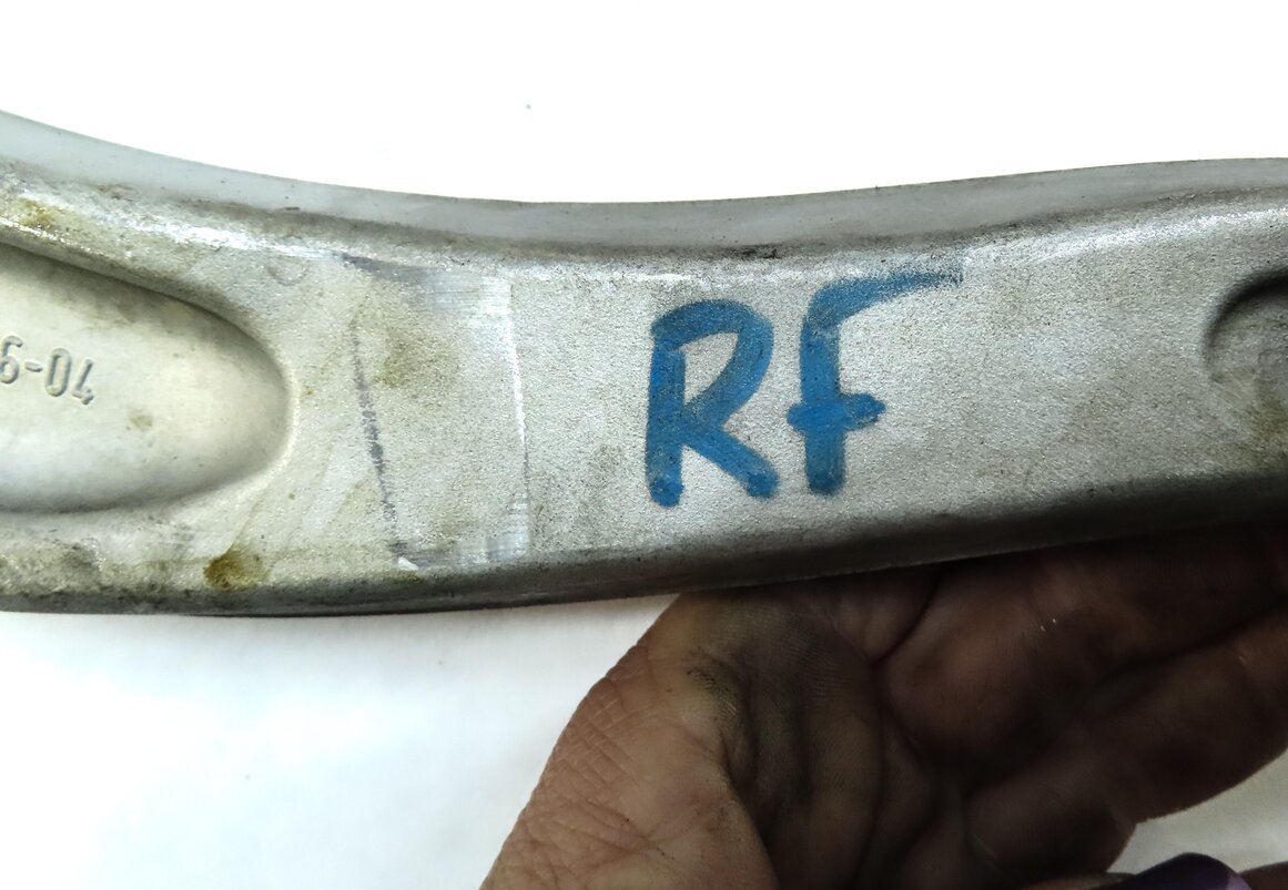 Thumbnail 15: 2017-2019 AUDI A4 ALLROAD (B9 8W) FRONT RIGHT PASSENGER CONTROL ARM SET