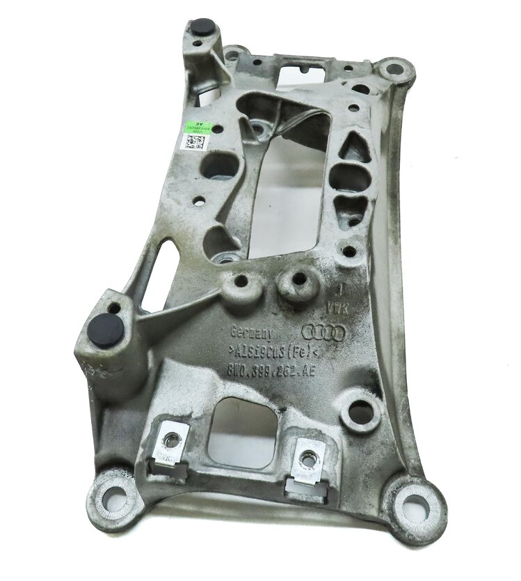 Thumbnail 3: 2017 AUDI A4 (B9 8W) AWD - AUTO AUTOMATIC TRANSMISSION CROSSMEMBER MOUNT BRACKET