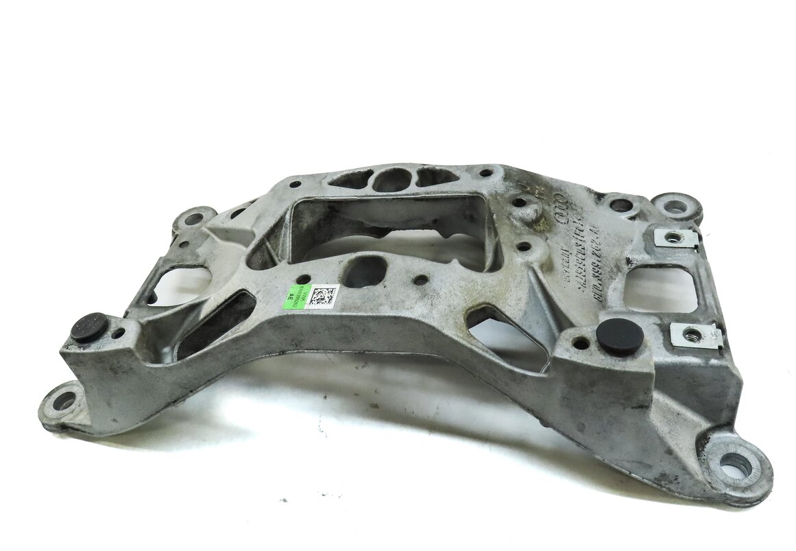Thumbnail 4: 2017 AUDI A4 (B9 8W) AWD - AUTO AUTOMATIC TRANSMISSION CROSSMEMBER MOUNT BRACKET