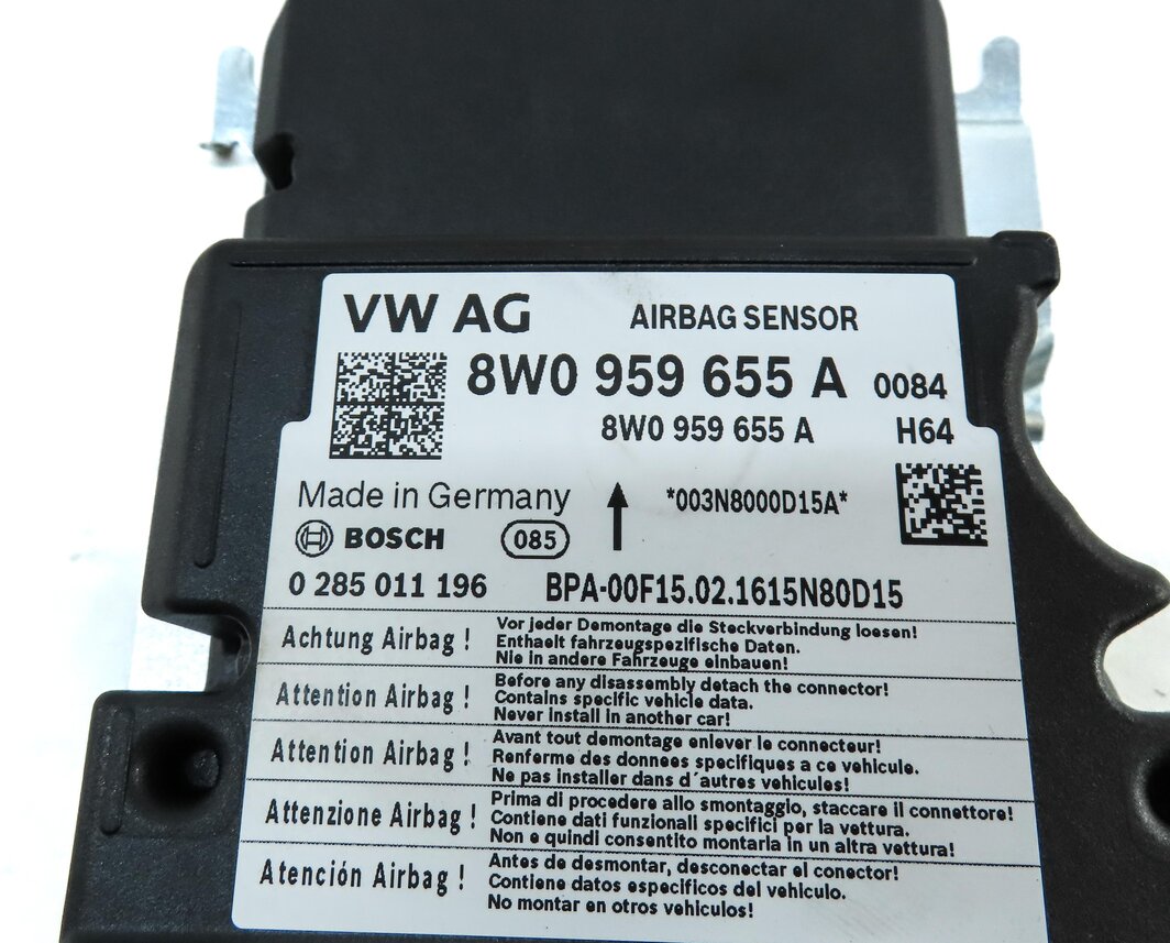 Thumbnail 4: 2017-2019 AUDI A4 (B9 8W) MAIN PRIMARY SRS BAG CONTROL MODULE