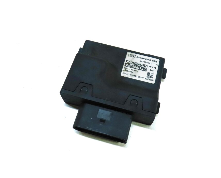 Thumbnail 1: 2017 AUDI A4 (B9 8W) FUEL PUMP CONTROL MODULE
