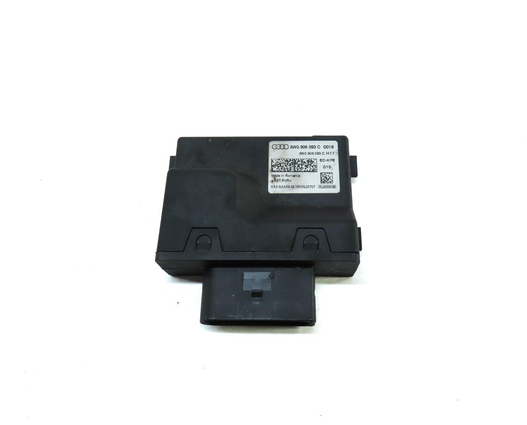 Thumbnail 2: 2017 AUDI A4 (B9 8W) FUEL PUMP CONTROL MODULE