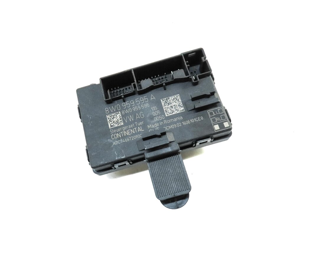 Thumbnail 3: 2017 AUDI A4 (B9 8W) REAR RIGHT DOOR CONTROL MODULE