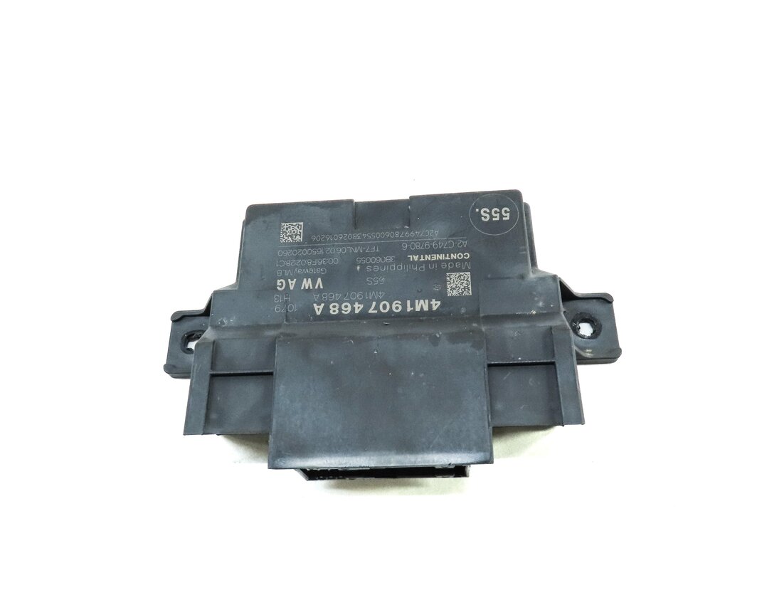 Thumbnail 2: 2017 AUDI A4 (B9 8W) CENTRAL GATEWAY GATE WAY INTERFACE CONTROL MODULE