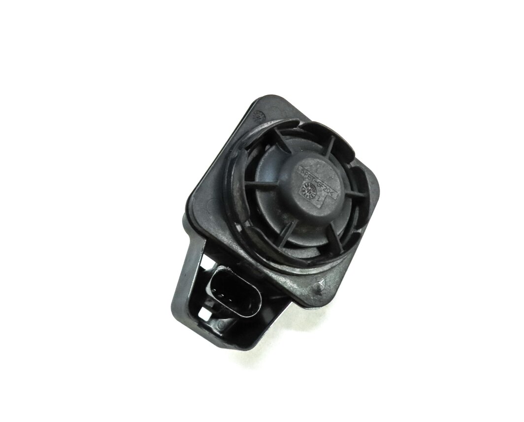 2017 AUDI A4 (B9 8W) EMERGENCY ANTI THEFT ALARM SIREN HORN
