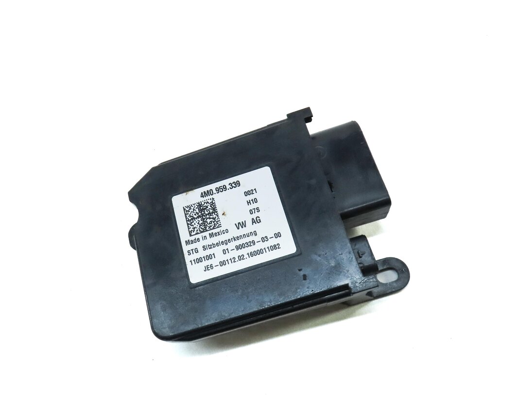 Thumbnail 3: 2017 AUDI A4 (B9 8W) FRONT RIGHT PASSENGER SEAT OCCUPANCY WEIGHT SENSOR MODULE
