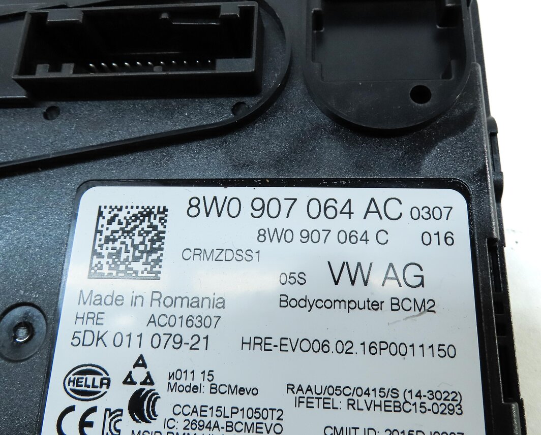 Thumbnail 4: 2017 AUDI A4 (B9 8W) BODY CONTROL MODULE COMPUTER BCM BCM2