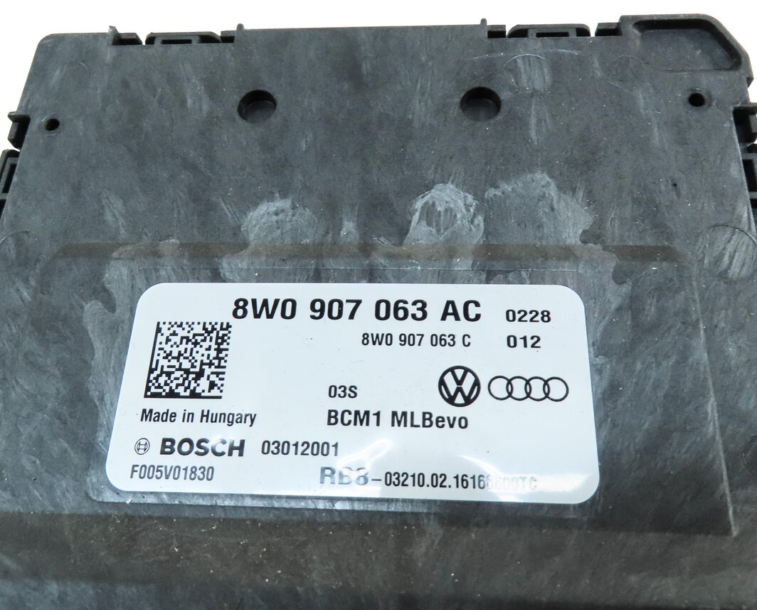 Thumbnail 3: 2017 AUDI A4 (B9 8W) ONBOARD POWER SUPPLY BODY CONTROL MODULE BCM BCM1