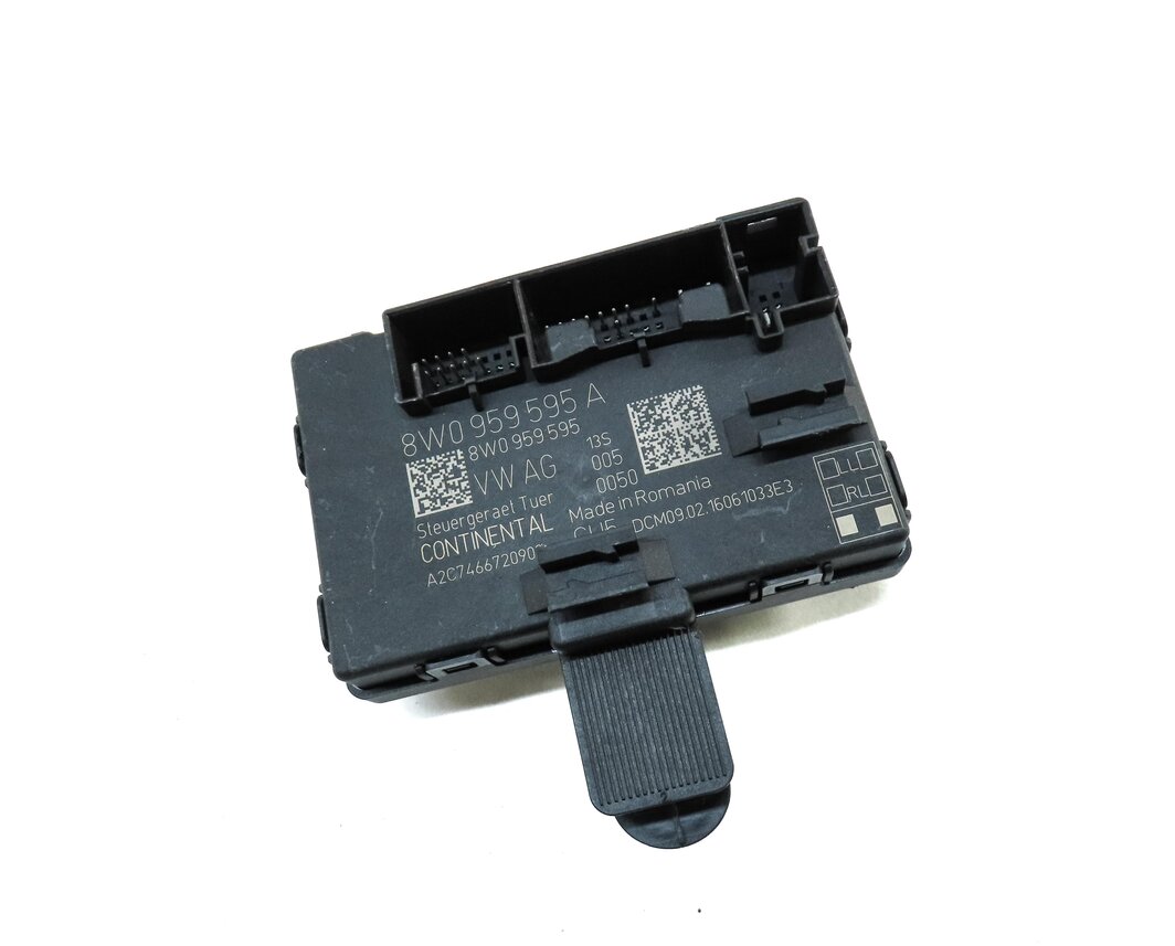 Thumbnail 3: 2017 AUDI A4 (B9 8W) REAR LEFT DOOR CONTROL MODULE