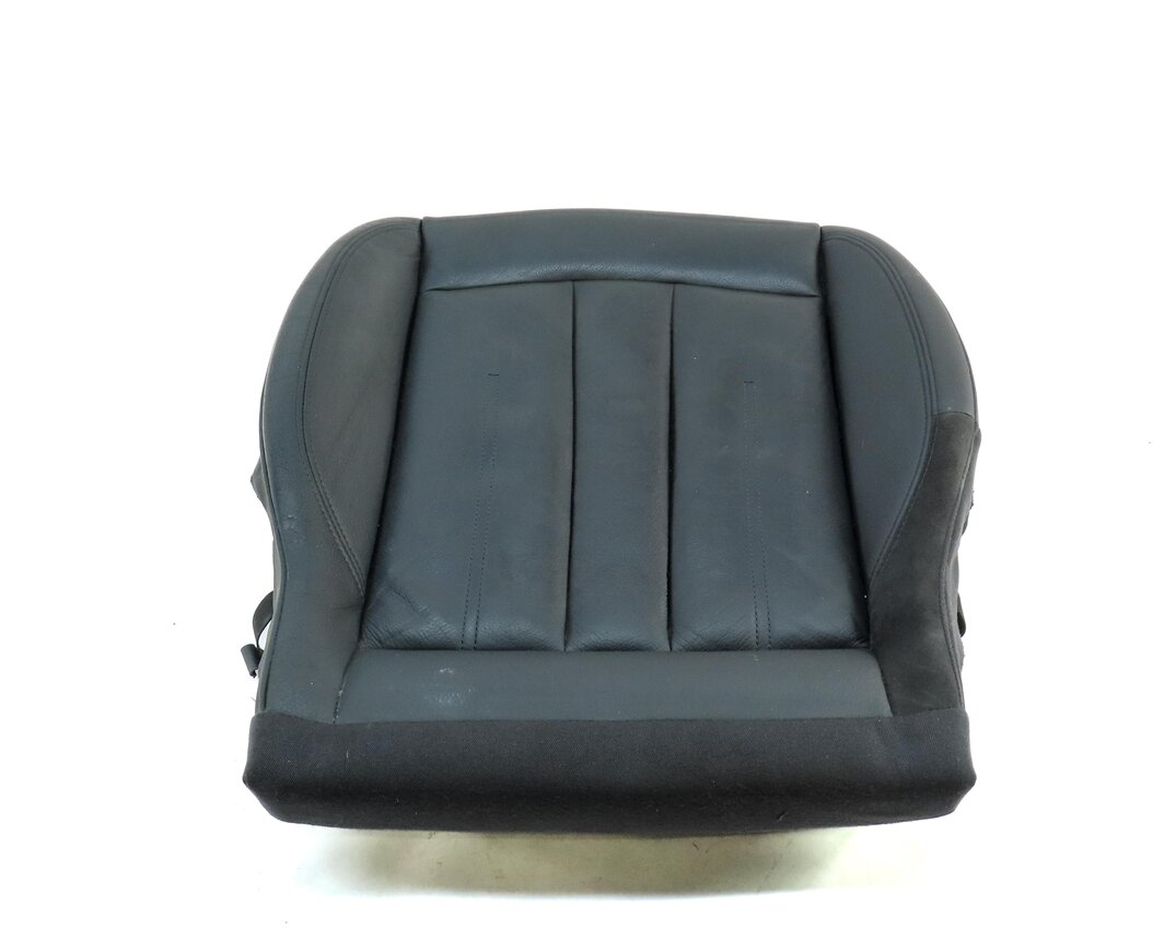 Thumbnail 3: 2017 AUDI A4 (B9 8W) FRONT LEFT DRIVER LOWER BOTTOM HEATED SEAT CUSHION (BLACK)